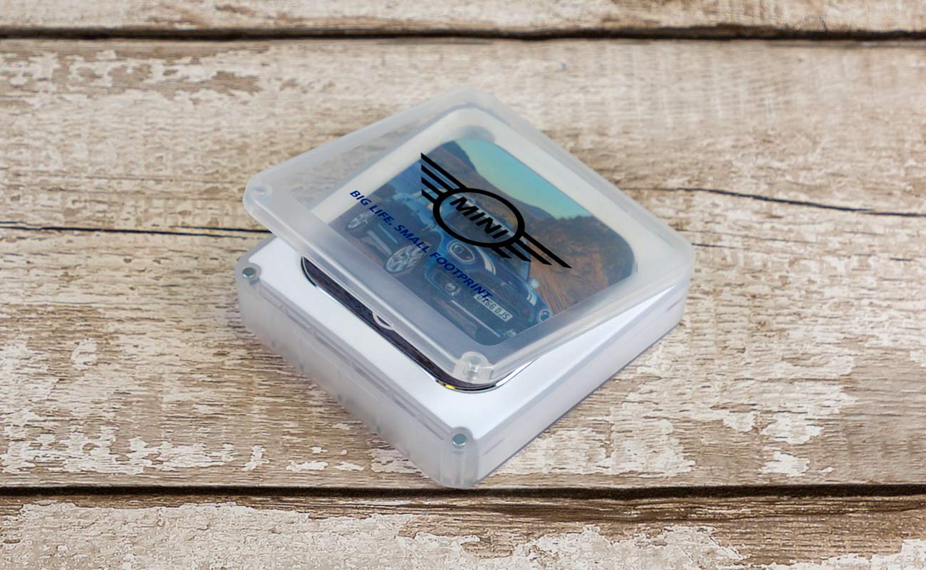 Edge - Testreszabott vezeték nélküli töltő gallery thumbnail