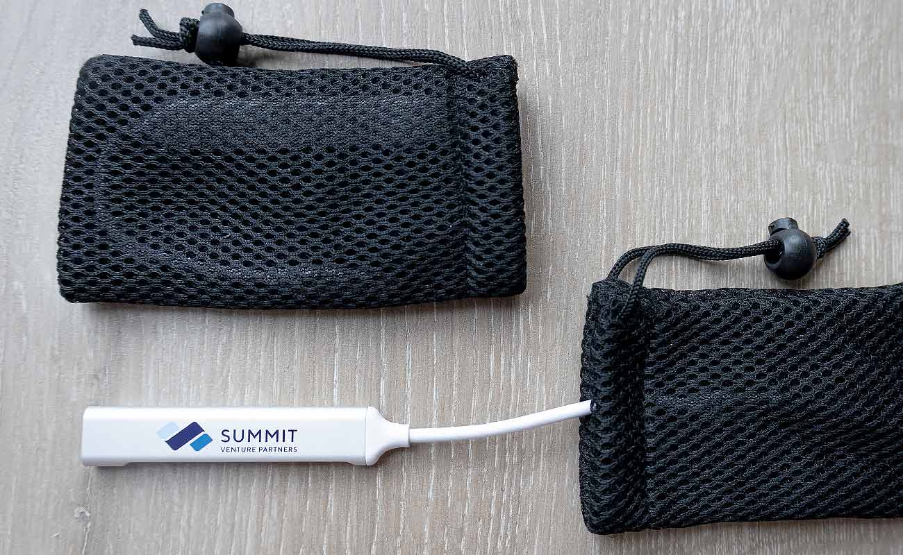 Expand - Márkás USB Hub Multi csatlakozó gallery thumbnail