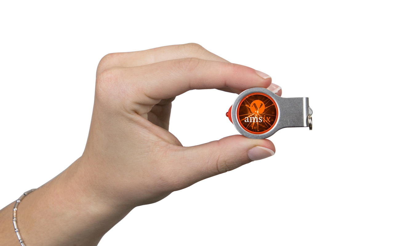 Light - Egyéni USB-flash-meghajtó LED-lámpával gallery thumbnail