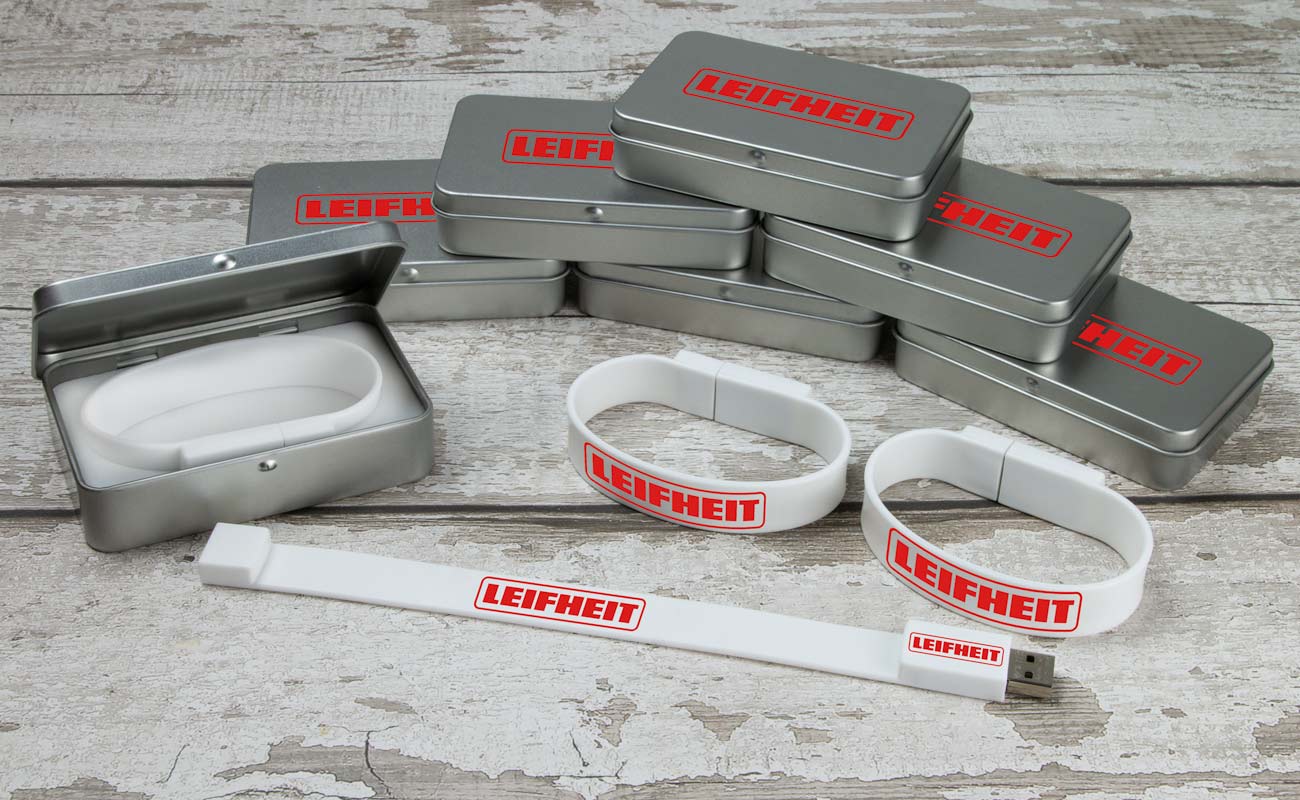 Lizzard - USB Bracelet gallery thumbnail