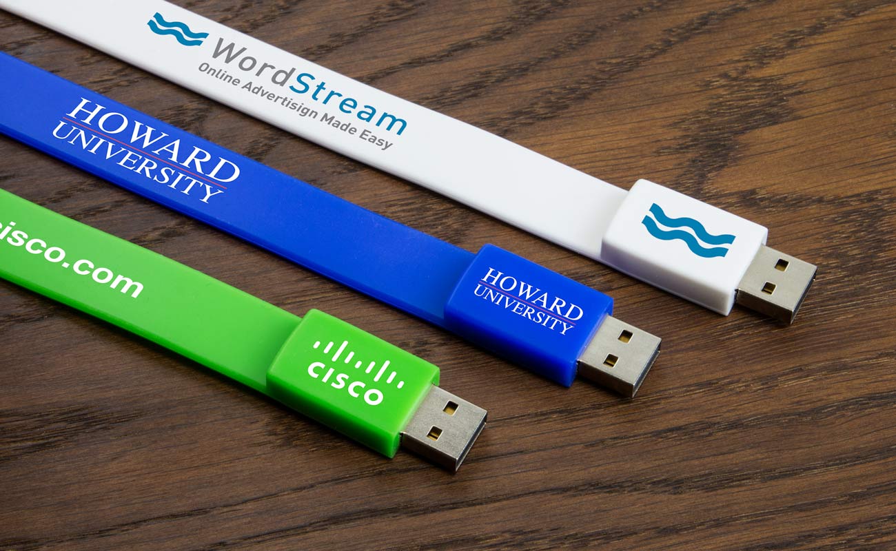 Lizzard - USB Wristband gallery thumbnail