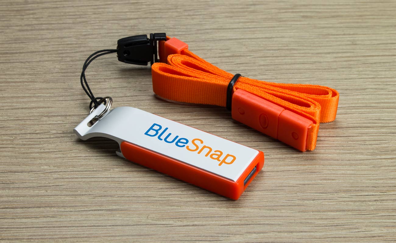 Pop - Promóciós üvegnyitó USB-meghajtók gallery thumbnail