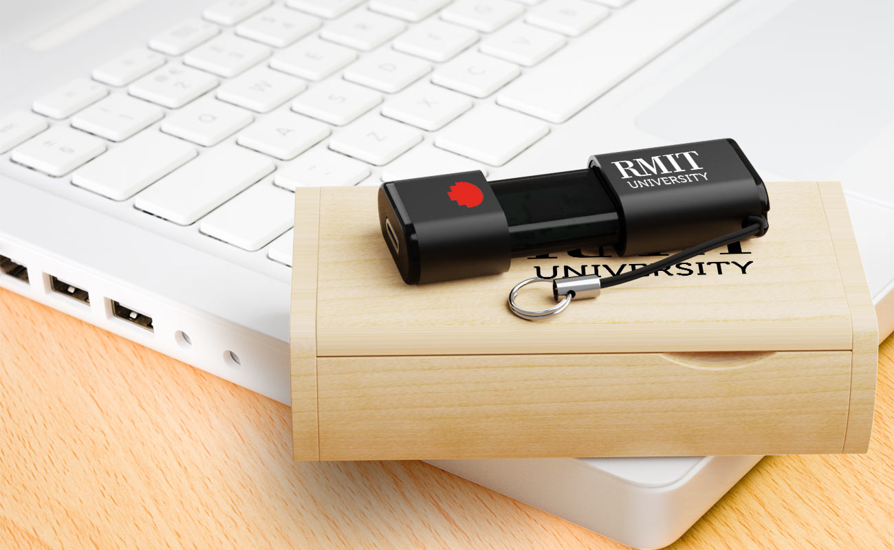 Shift - Egyedi Pendrive USB-C Webshop gallery thumbnail