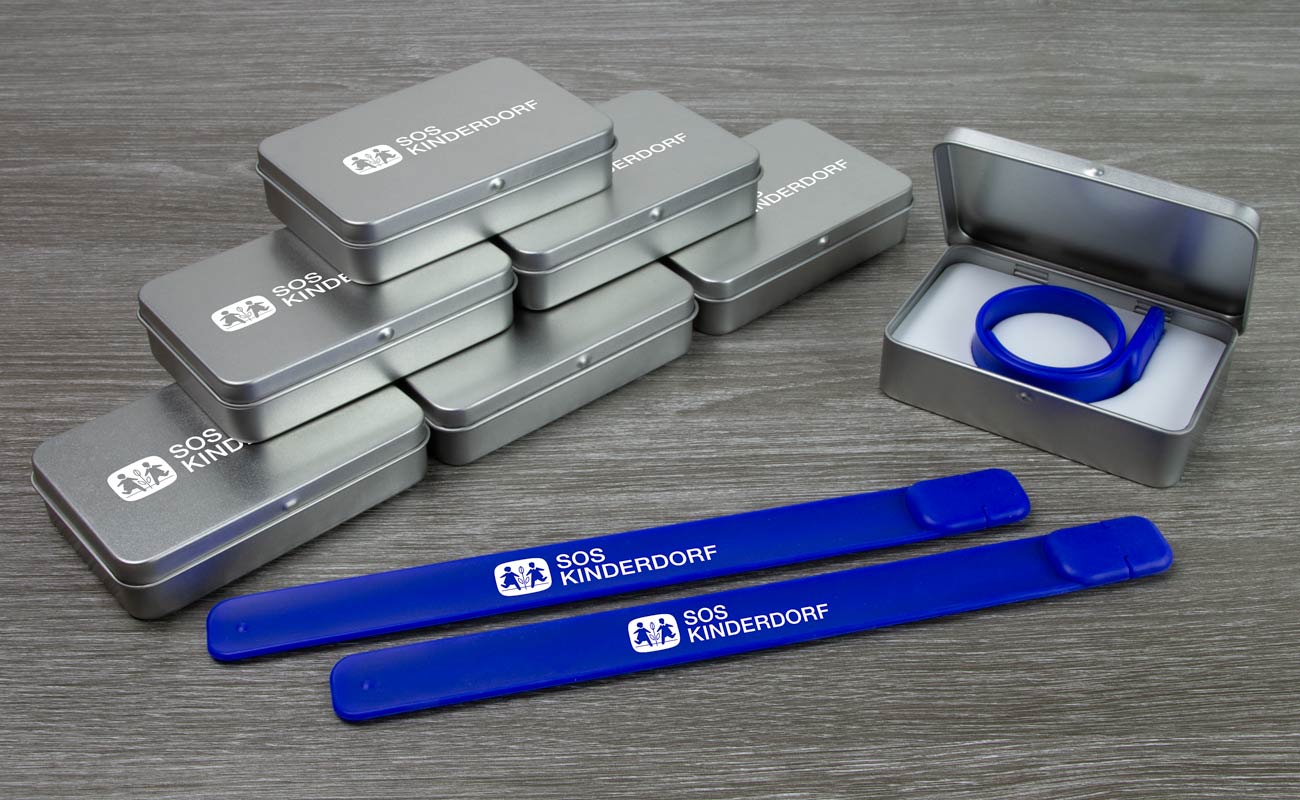 Slap - USB Bracelet gallery thumbnail