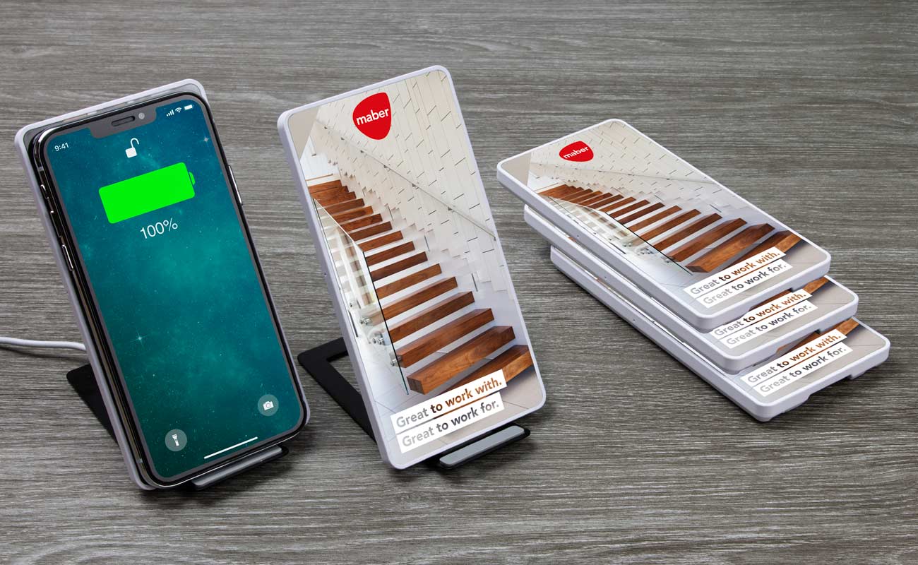 Stand - Testreszabott vezeték nélküli töltő gallery thumbnail