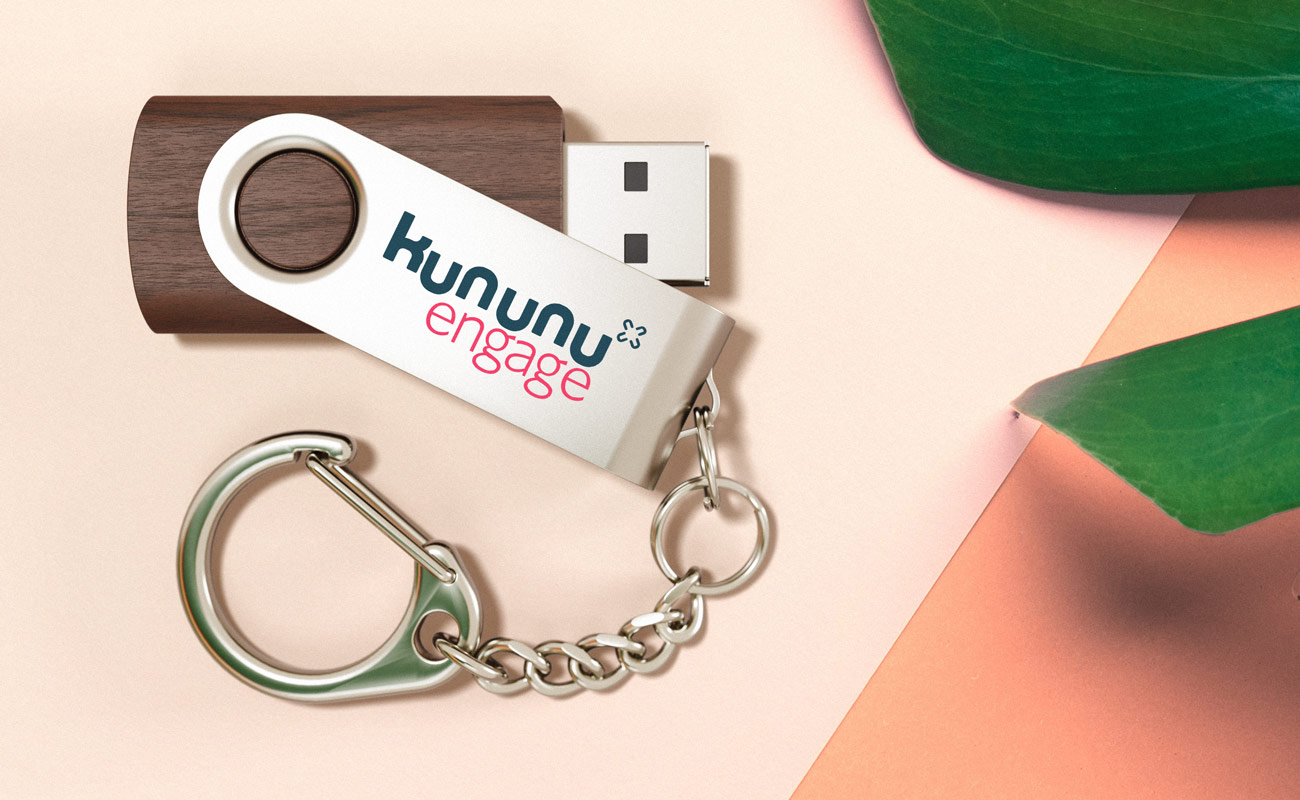 Twister Wood - USB Stick Fa gallery thumbnail